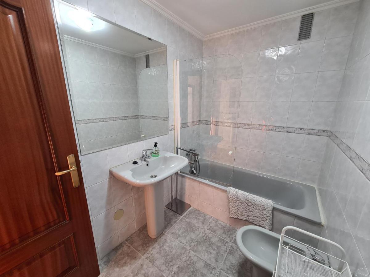 106A Atico Con Garaje Y Chimenea Cerca De La Playa Apartment Gijon Ngoại thất bức ảnh