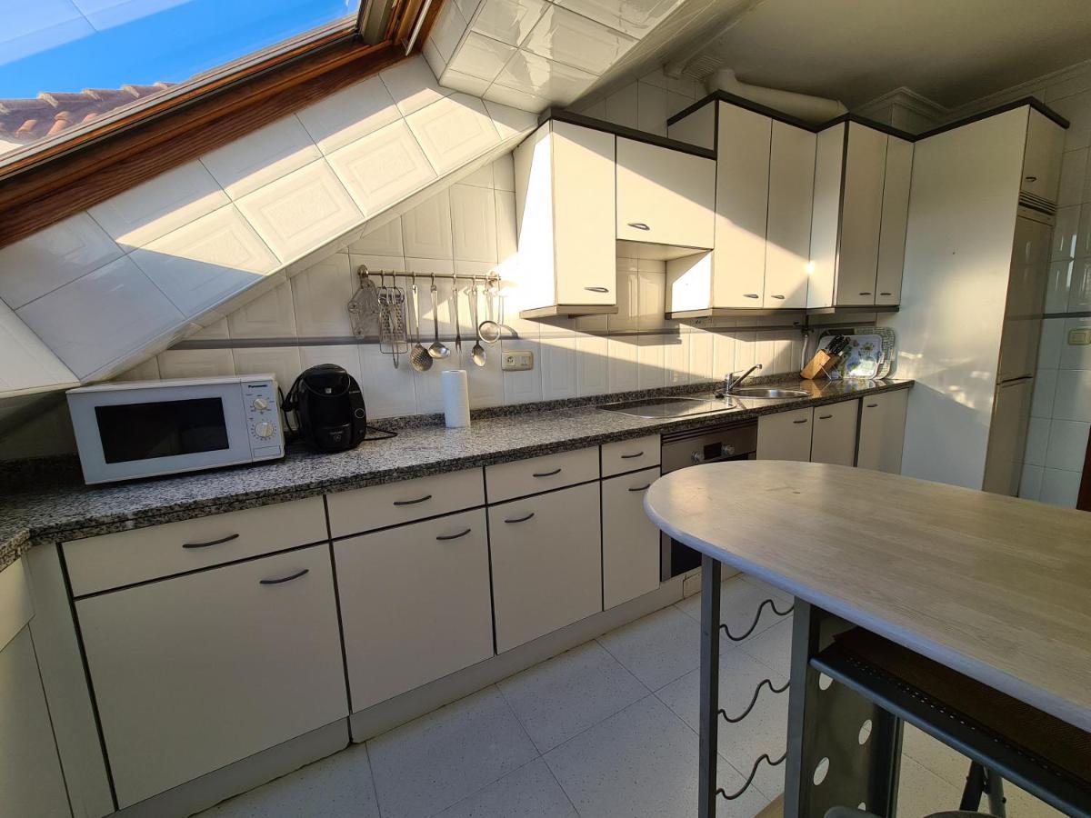 106A Atico Con Garaje Y Chimenea Cerca De La Playa Apartment Gijon Ngoại thất bức ảnh